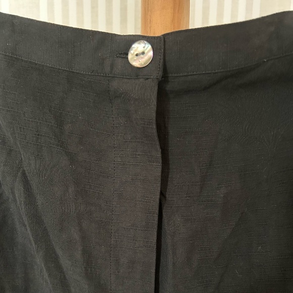 Vintage Pineapple Moon 100% Silk Black Women’s Size XL Bermuda Shorts Deadstock - Picture 3 of 7